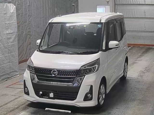 5 Nissan Dayz roox B21A 2018 г. (HERO)